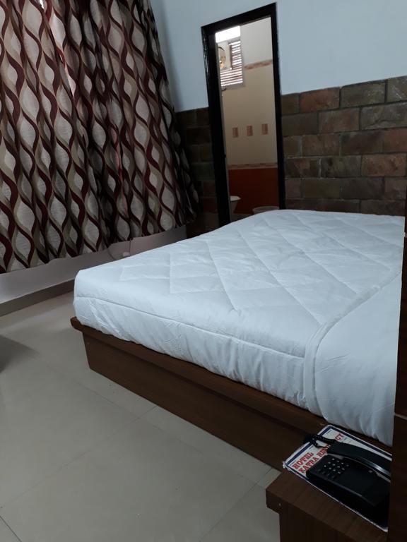 Hotel Katra Residency ภายนอก รูปภาพ