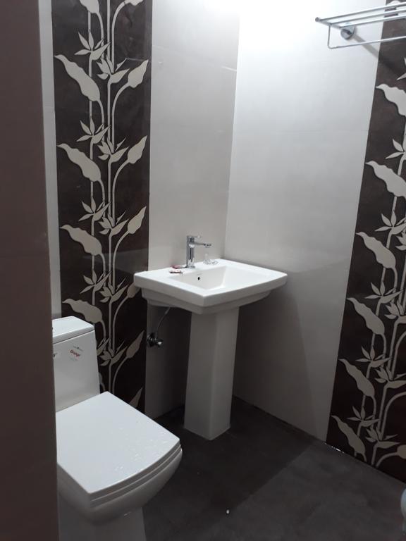 Hotel Katra Residency ภายนอก รูปภาพ